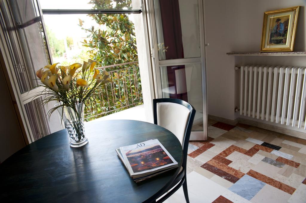 Hotel Caselle سان لاتْسارو دي سافين المظهر الخارجي الصورة
